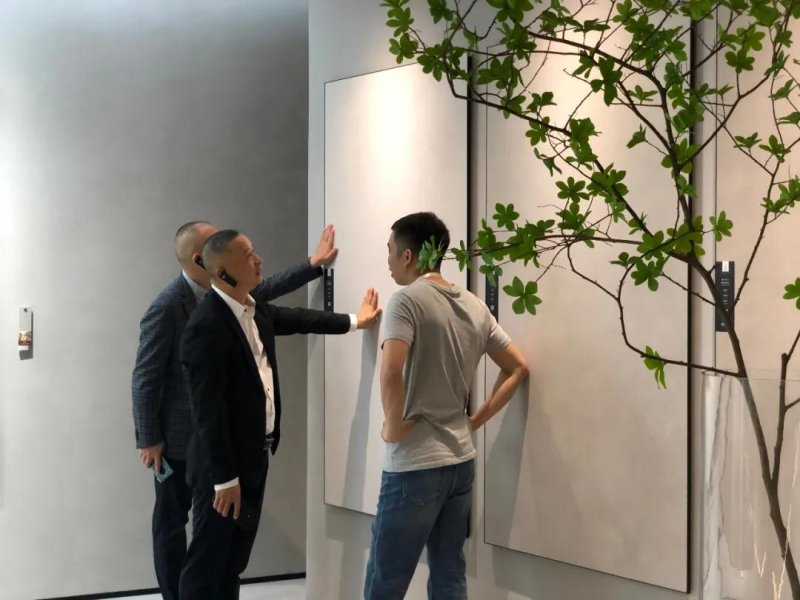依諾巖板瓷磚“2022新品規(guī)劃及品牌策略研討會(huì)”圓滿舉行_4